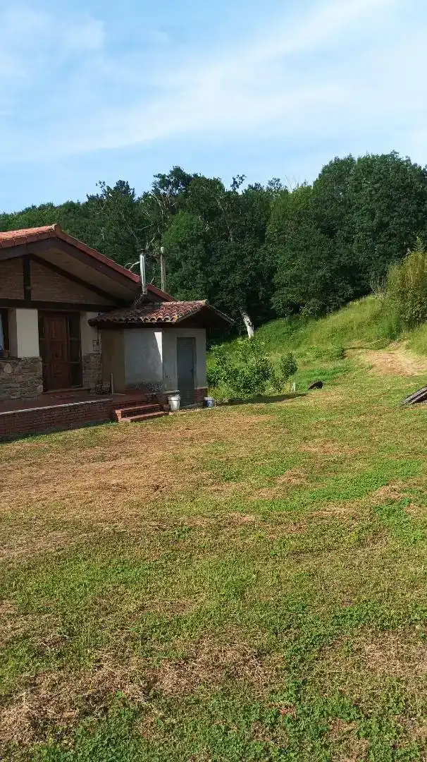 Casa o xalet en venda en Gatika amb Jardí privat, Traster i Moblat