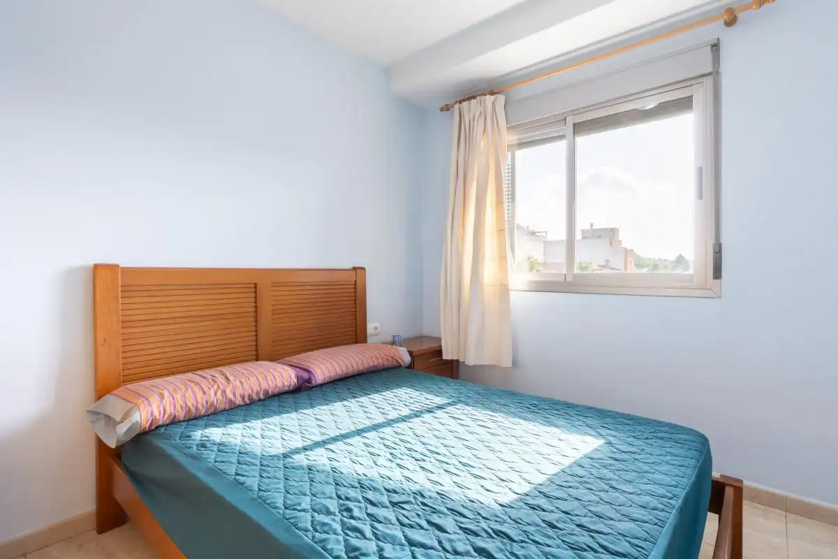 Schlafzimmer von Wohnung zum Verkauf in Montserrat mit Klimaanlage und Heizung
