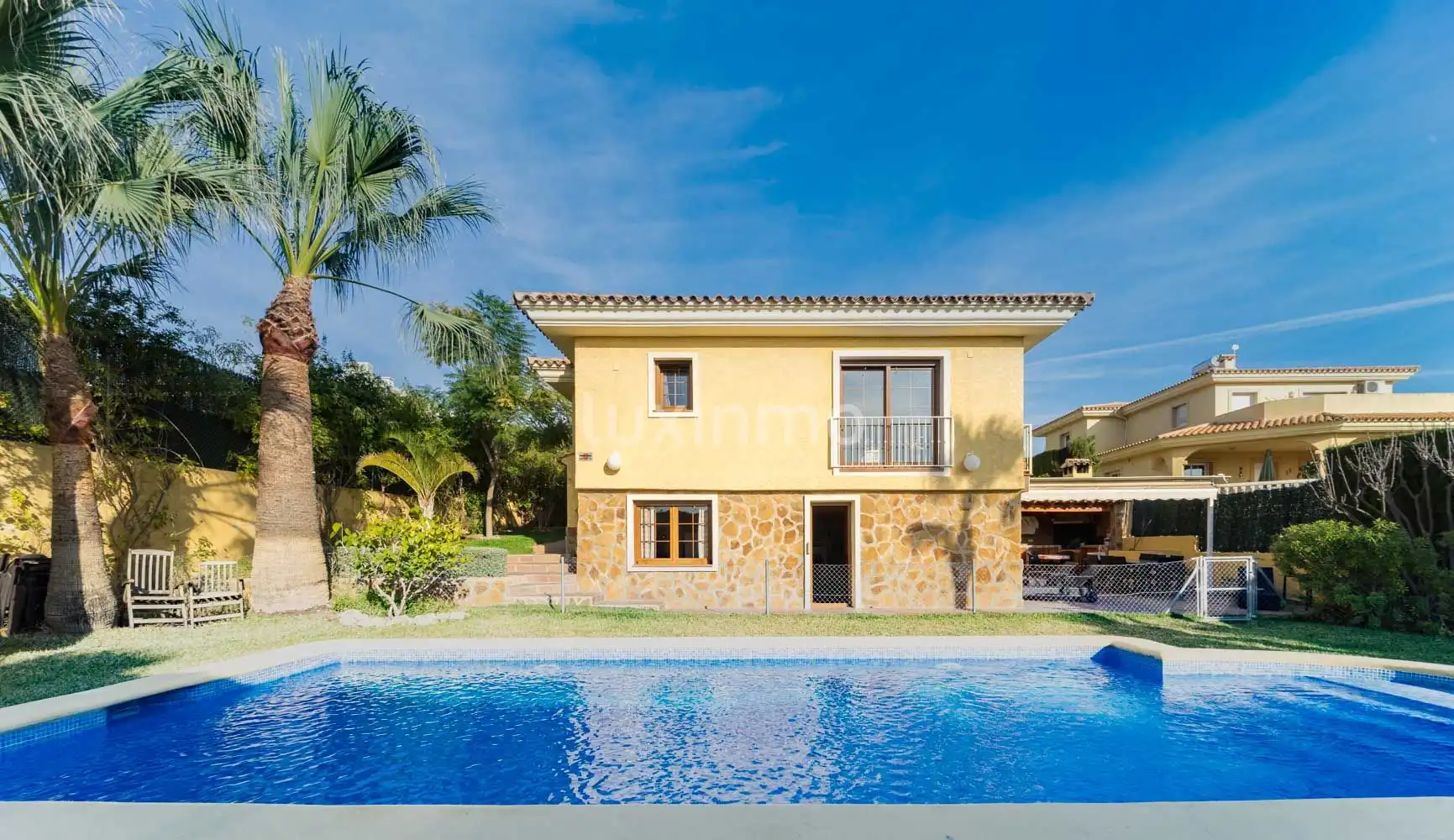 Villa mit Pool zum Verkauf in El Tossal - Bello Horizonte