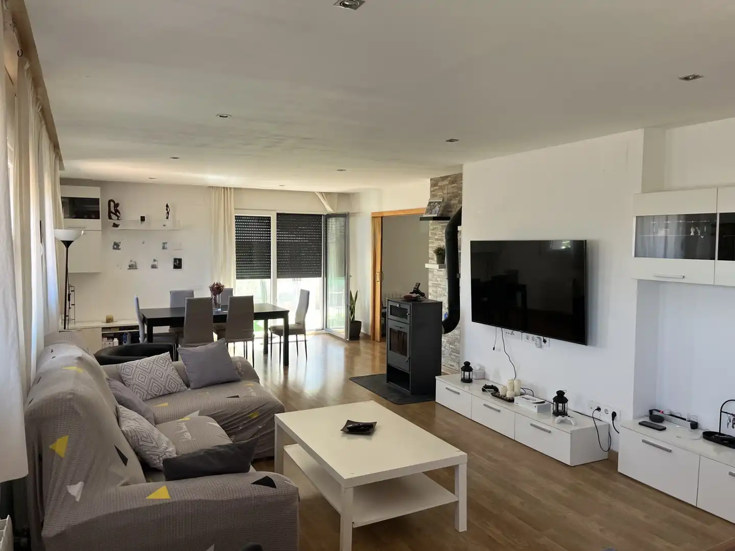 Sala d'estar de Casa o xalet en venda en Moià amb Calefacció, Jardí privat i Terrassa