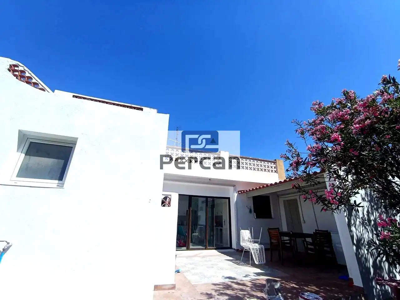 Exterior view of Houses for sale in El Campello  with Air Conditioner, Private garden and Terrace