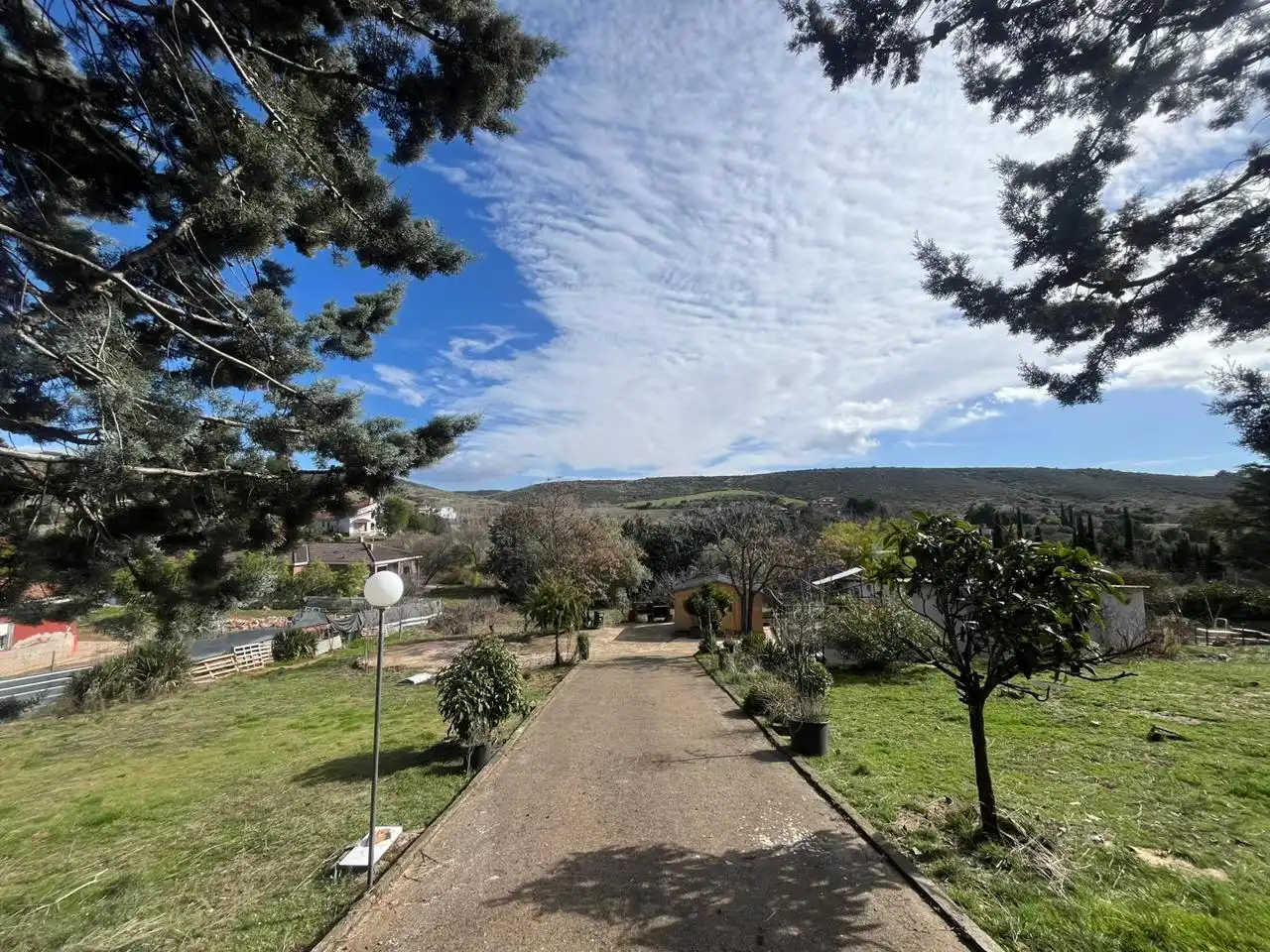 Jardí de Casa o xalet en venda en Uceda amb Aire condicionat, Jardí privat i Terrassa