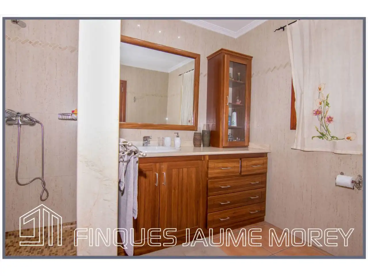 Bathroom of Country homes for sale in Inca  with Air Conditioner, Heating and Private garden