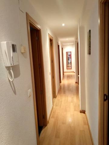 Piso en Alquiler en Avenida de Villamayor, 52 en Carmelitas