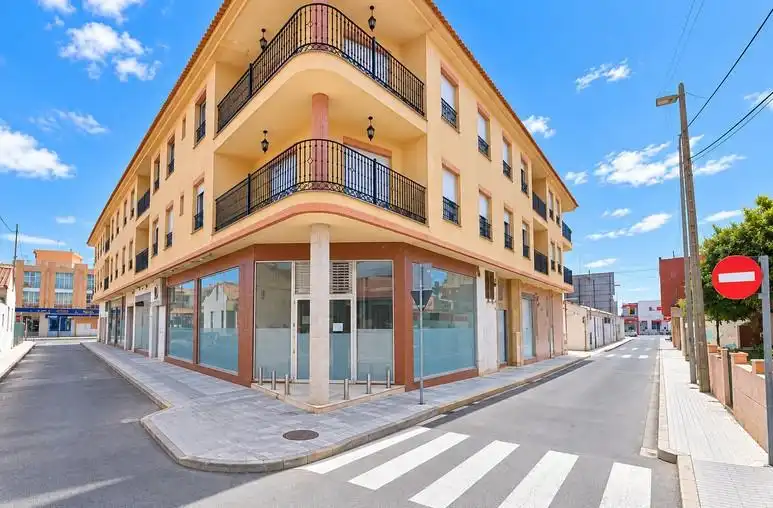 Local comercial en venda a Calle EXTRAMUROS, imagen 3