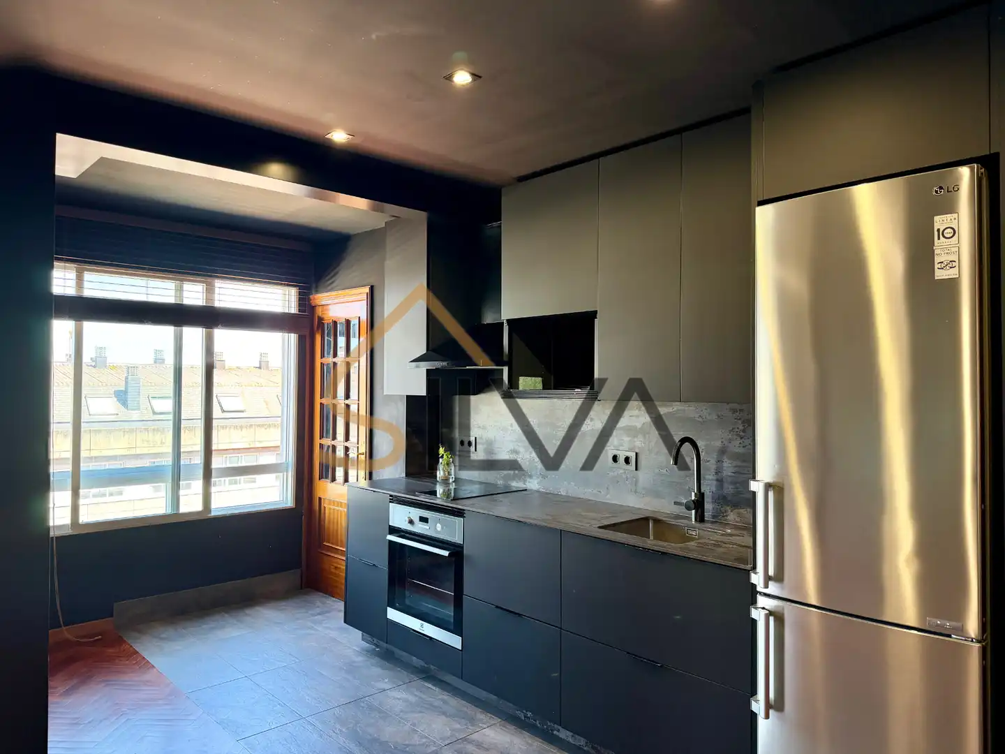 Cocina de Piso en venta en A Coruña Capital  con Calefacción