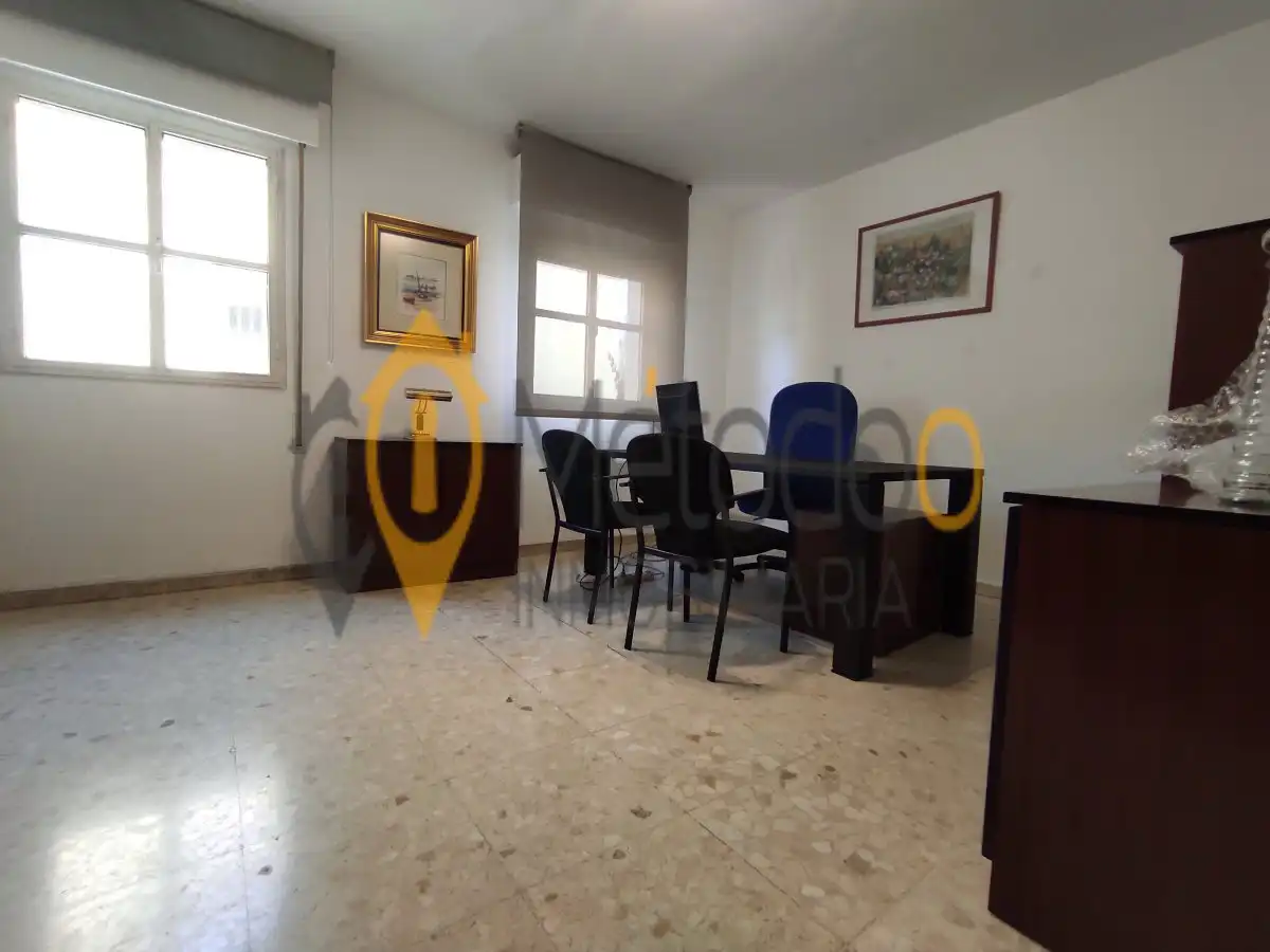 Flat for sale in Sevilla  with Balcony