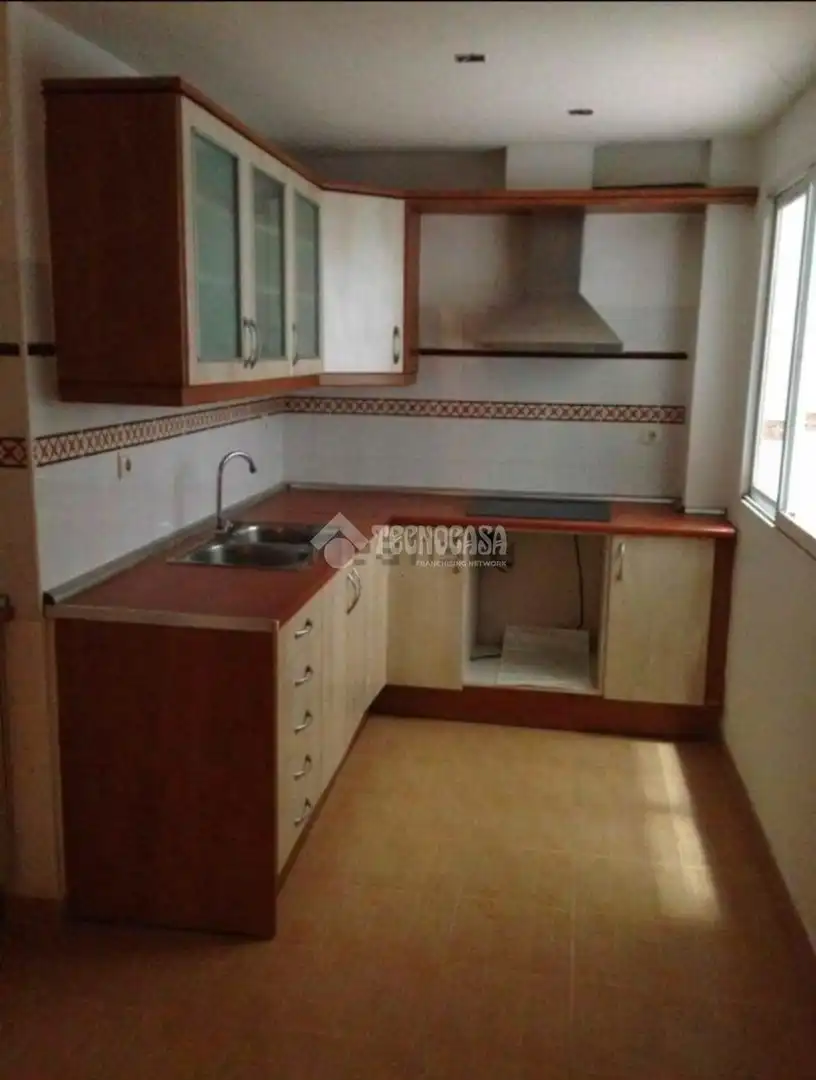 Piso en venta en Benicalap, imagen 4