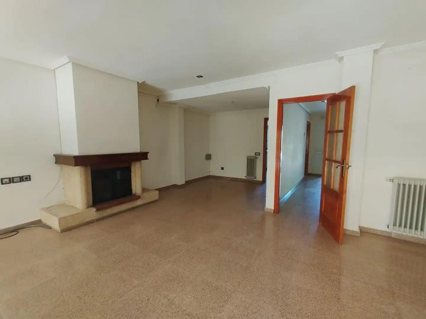 Maison mitoyenne avec terrasse à vendre à CIES 12, imagen 2