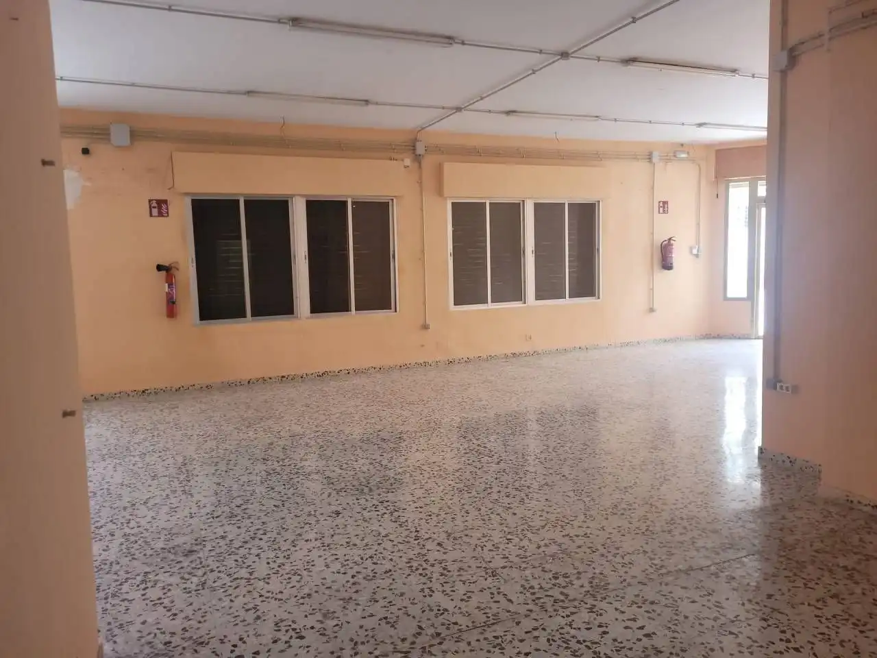Local comercial en venda a Baza, imagen 6