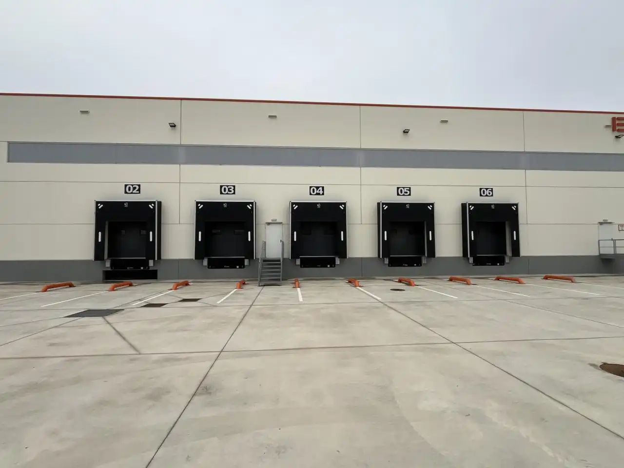 Exterior view of Industrial buildings for rent in Òdena  with Heating