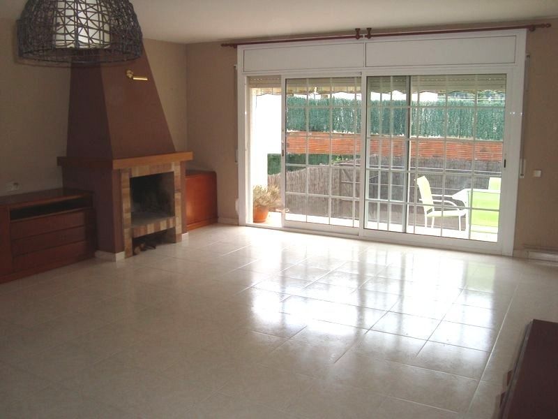 Casa o xalet en venda a Carrer Carrer de Ramon i Cajal, Llinars del Vallès
