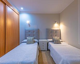 Bedroom of Apartment for sale in Estepona  with Air Conditioner, Terrace and Storage room