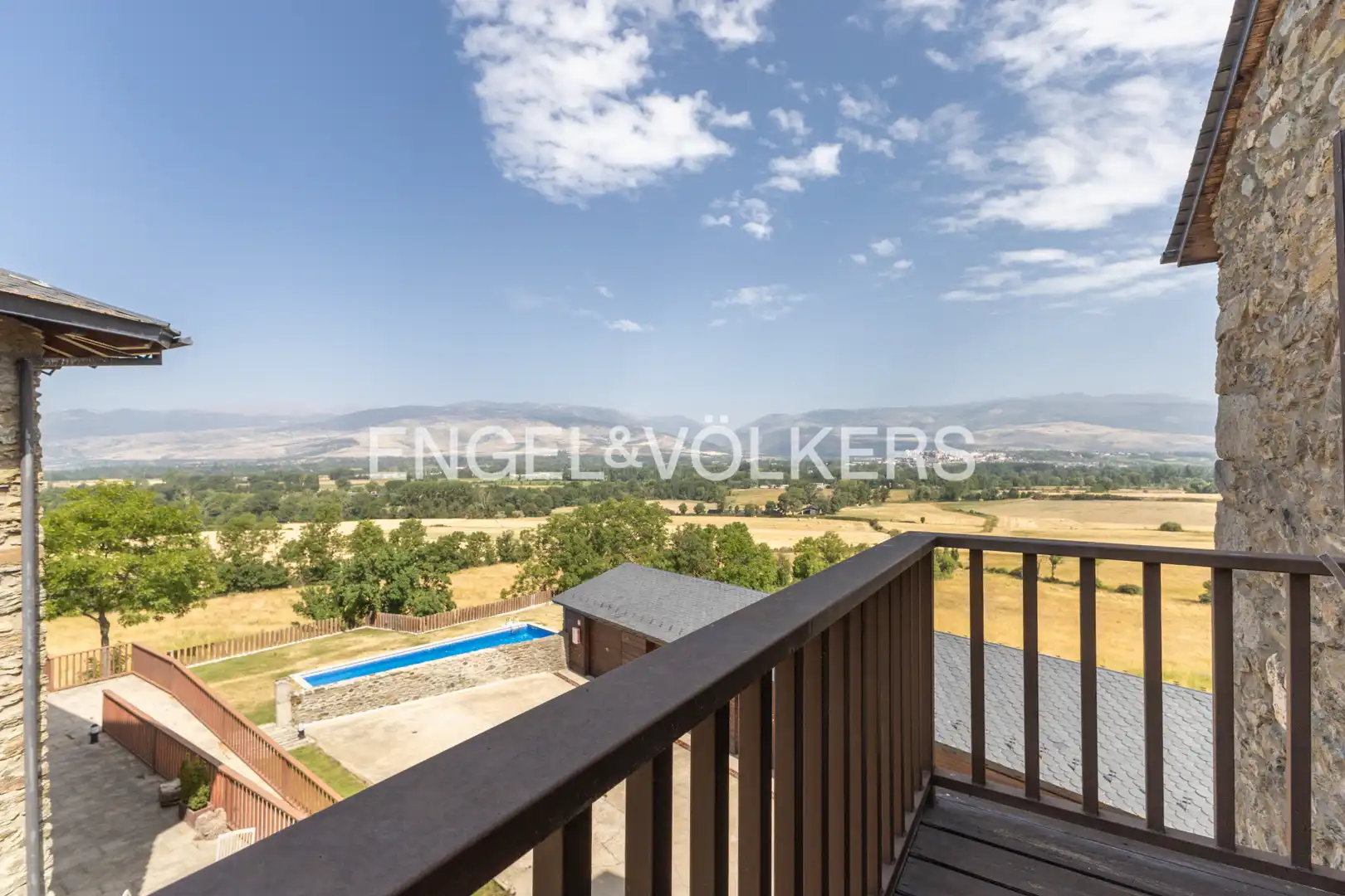 Terraza de Casa adosada en venta en Fontanals de Cerdanya con Calefacción, Parquet y Terraza