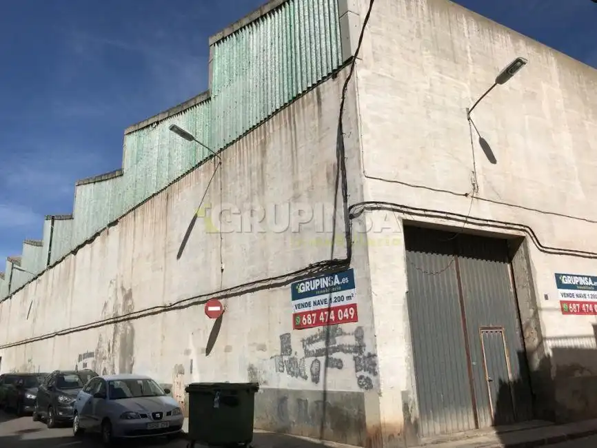 Außenansicht von Fabrikhallen zum Verkauf in Burriana / Borriana