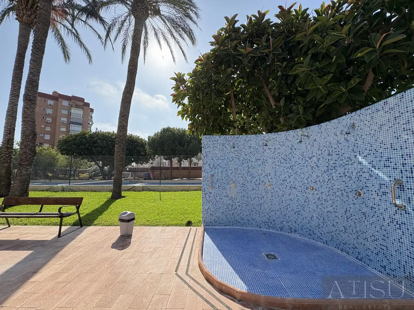 Swimming pool of Flat for sale in El Campello  with Air Conditioner, Heating and Terrace