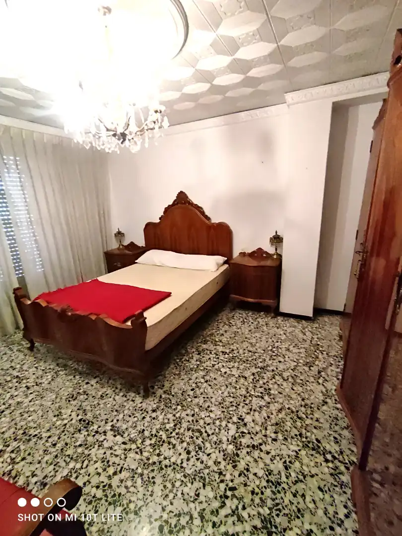 Schlafzimmer von Wohnung zur Miete in Elche / Elx mit Möbliert, Ofen und Waschmaschine
