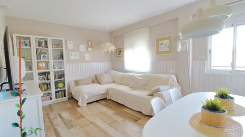 Foto 3 de Pis en venda a Carrer de Loriguilla, Barrio de Benicalap, Valencia Capital