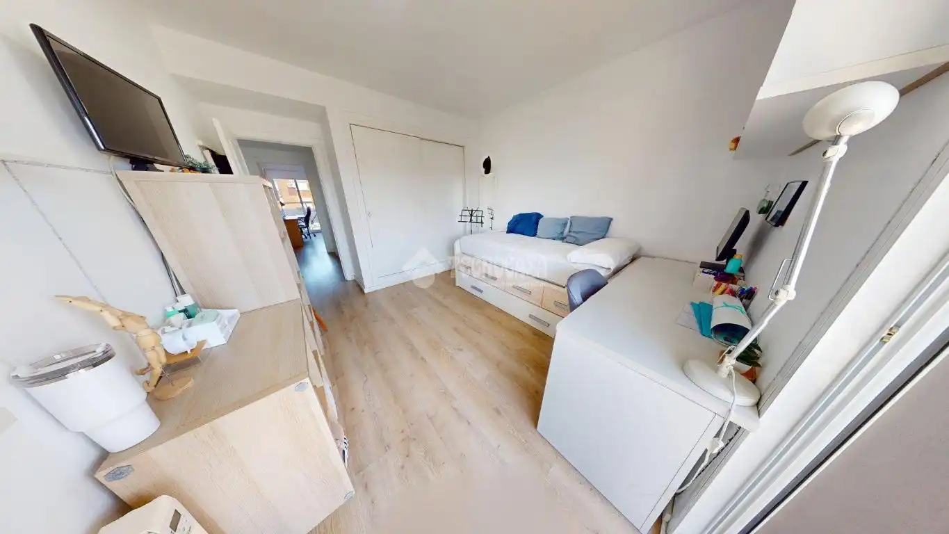 Habitación de Piso en venta en Valencia con Aire acondicionado, Calefacción y Balcón