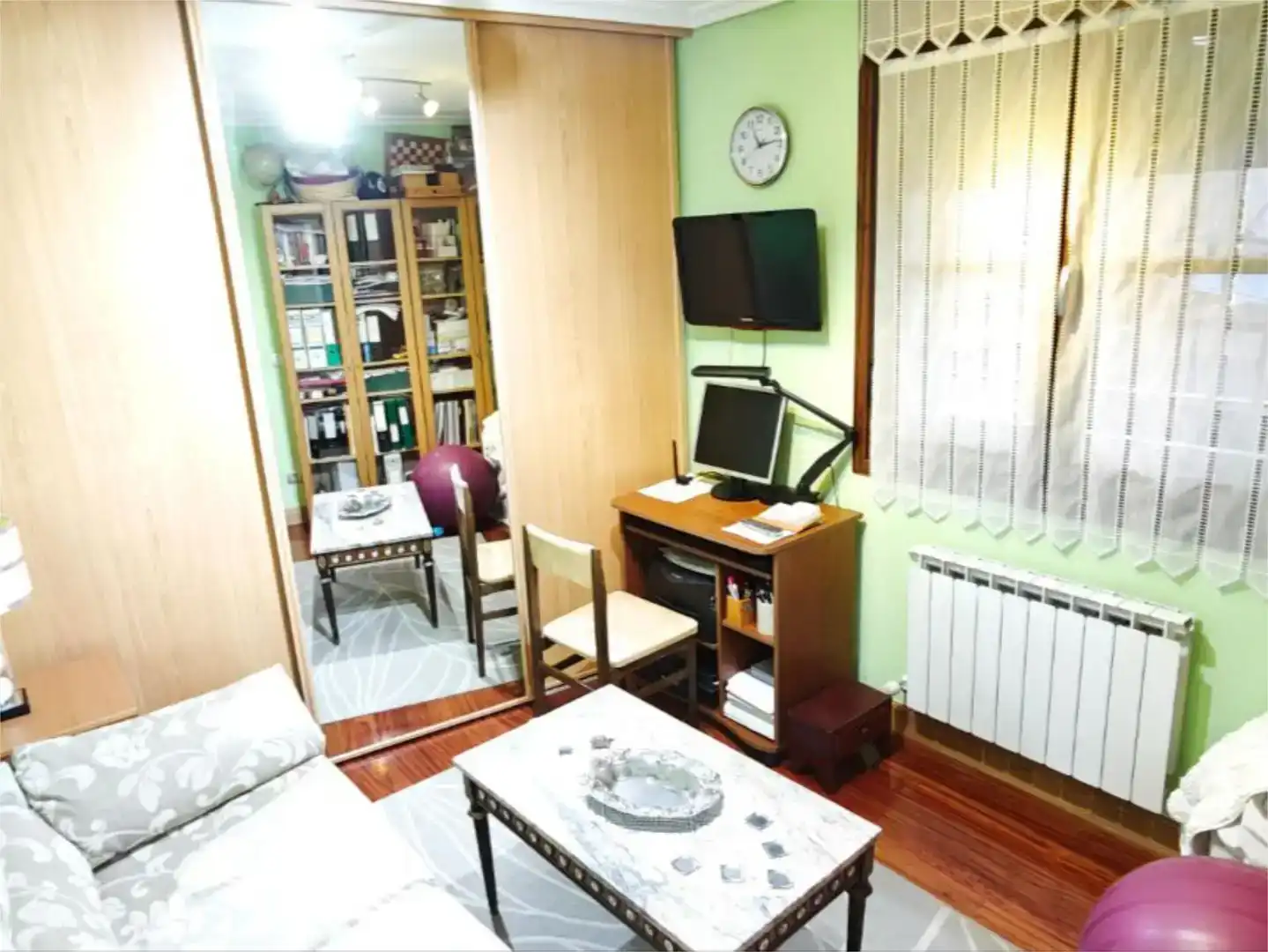 Sala de estar de Piso en venta en Santurtzi  con Balcón