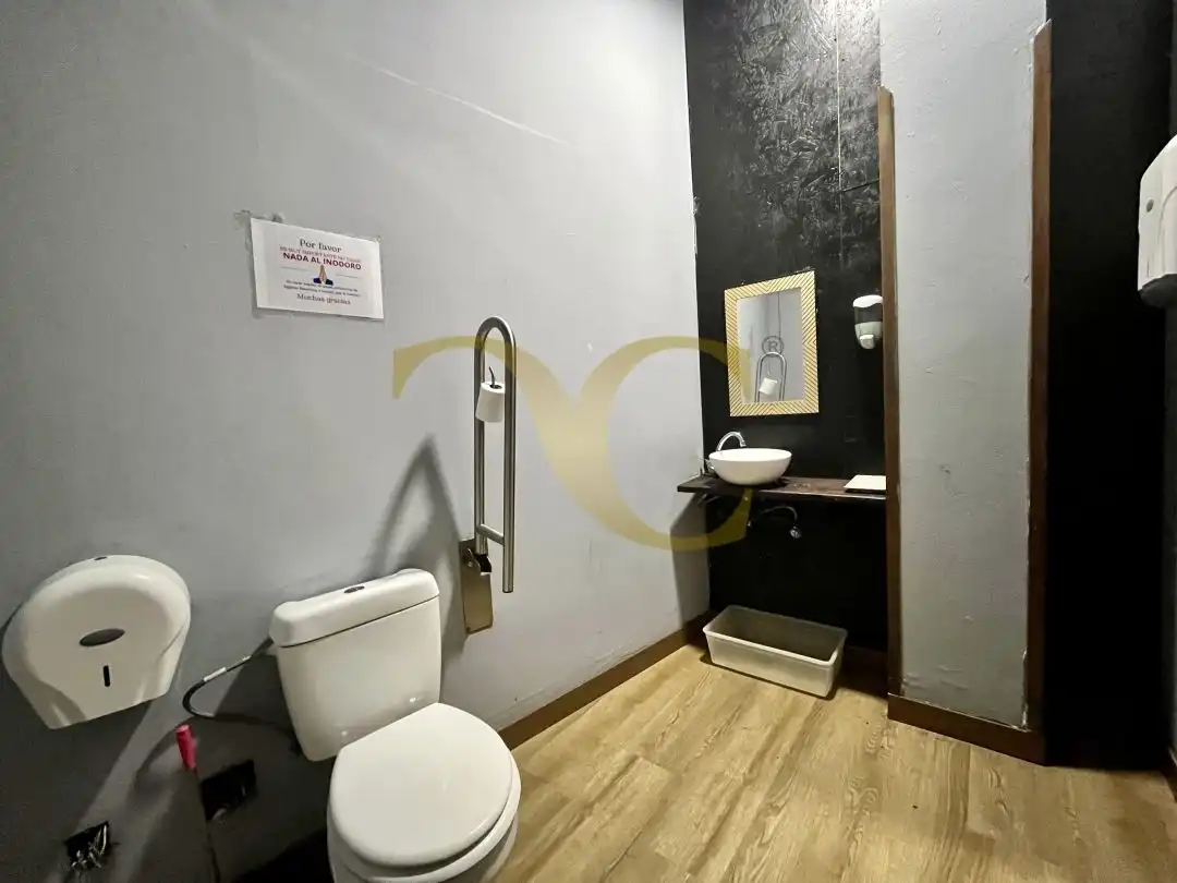 Local comercial en alquiler en Calle Ramón del Valle, imagen 8