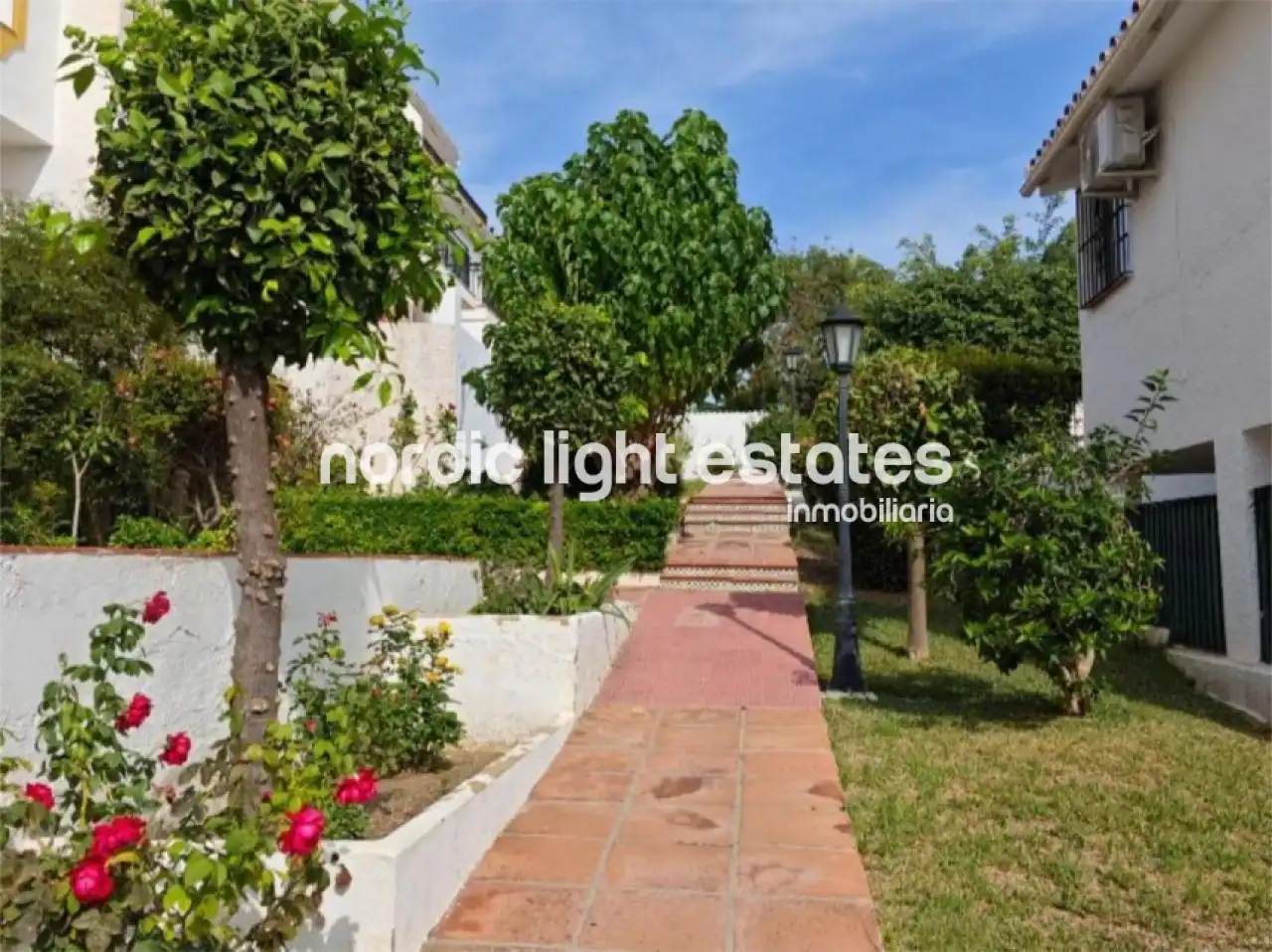 Vista exterior de Casa o chalet en venta en Torremolinos con Terraza, Piscina y Amueblado