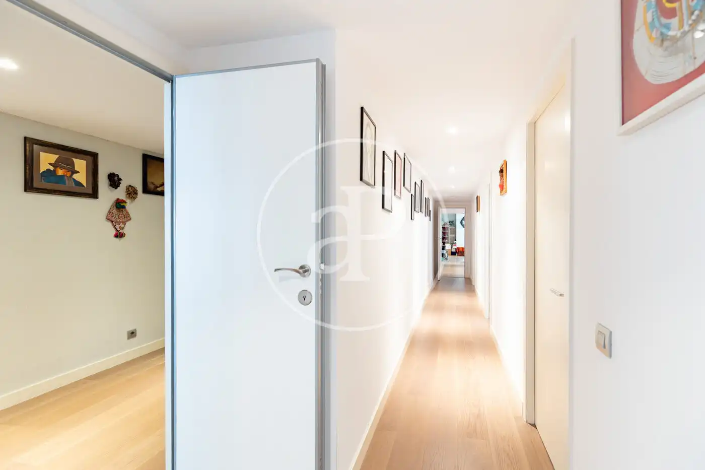 Piso en venta en Barcelona con Aire acondicionado, Calefacción y Terraza