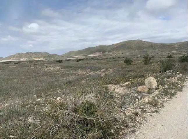 Terreno en venta en Níjar