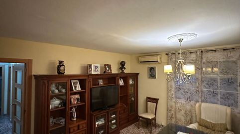 Foto 3 de Piso en venta en Huelma, Jaén