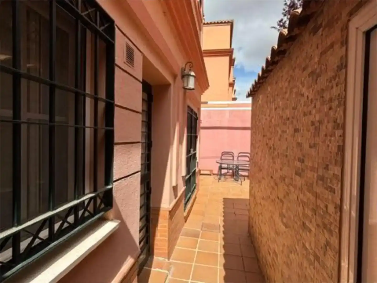 Terrassa de Casa o xalet en venda en Tomares amb Aire condicionat i Balcó