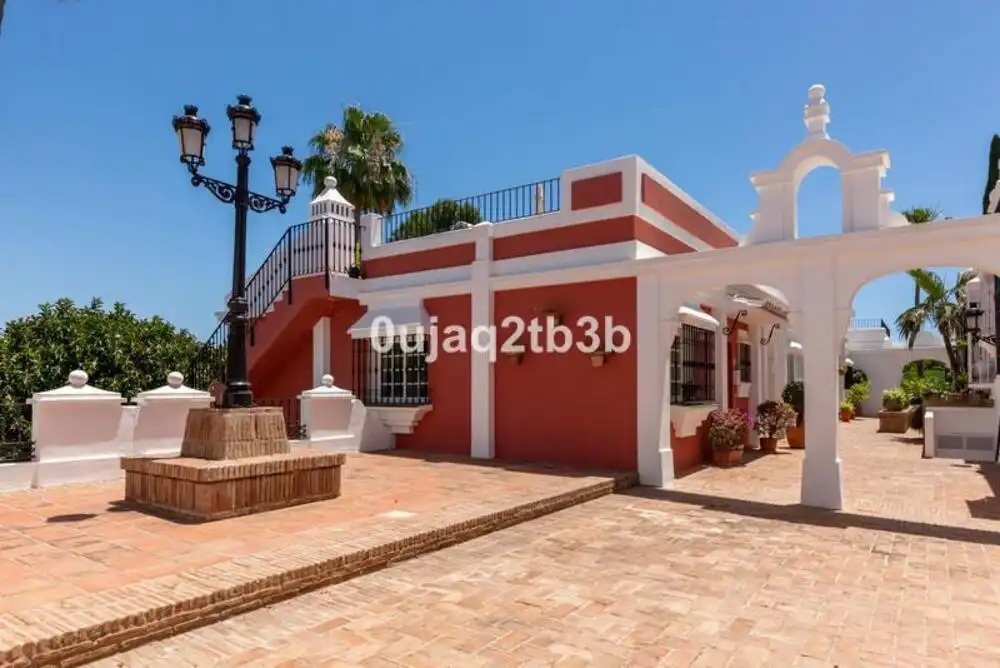 Vista exterior de Casa adosada en venta en Marbella con Aire acondicionado, Jardín privado y Terraza