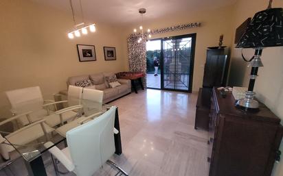 Living room of Planta baja for sale in Vélez-Málaga  with Air Conditioner and Terrace