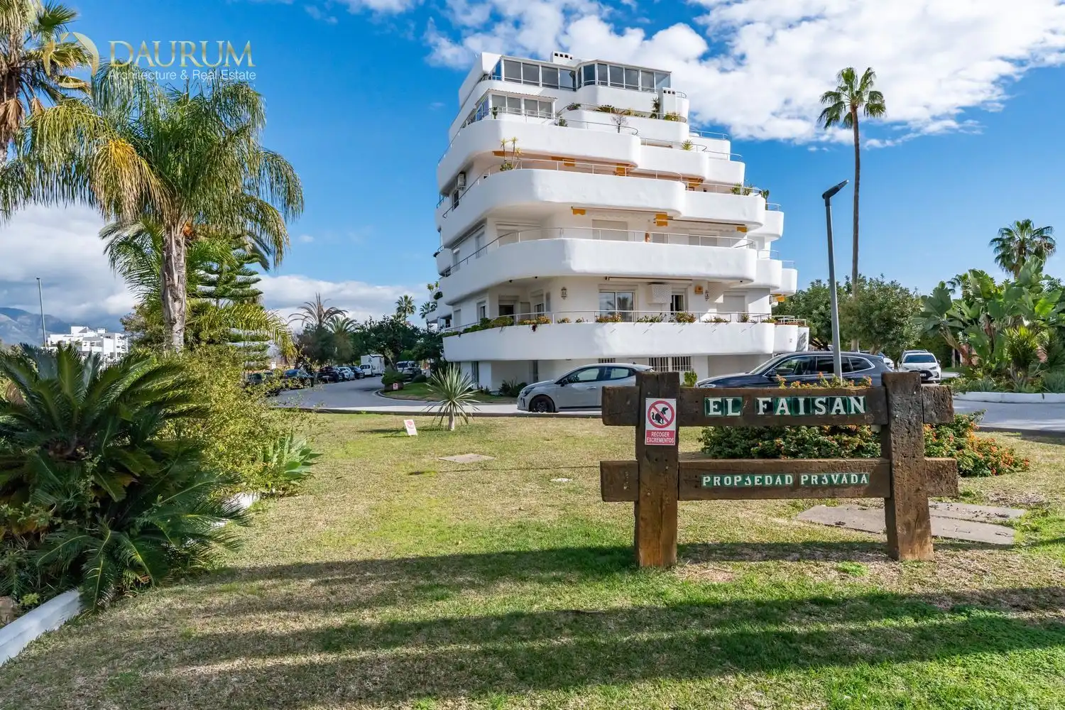 Exterior view of Flat for sale in Marbella  with Terrace