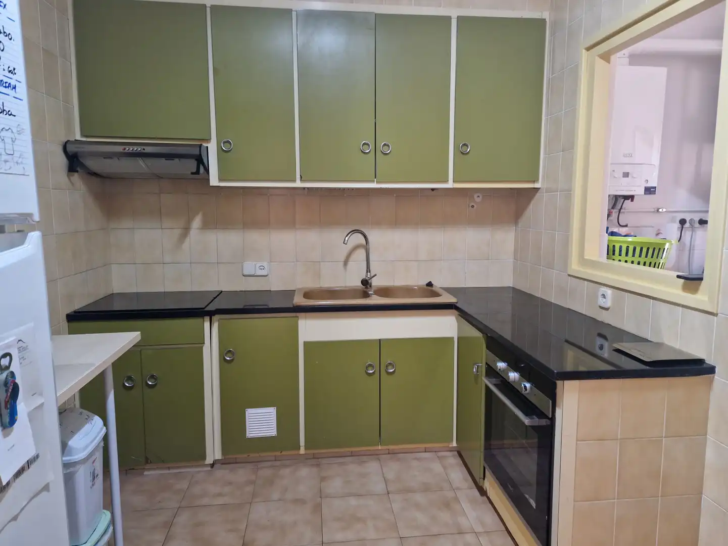 Cocina de Piso en venta en Olot con Calefacción y Balcón