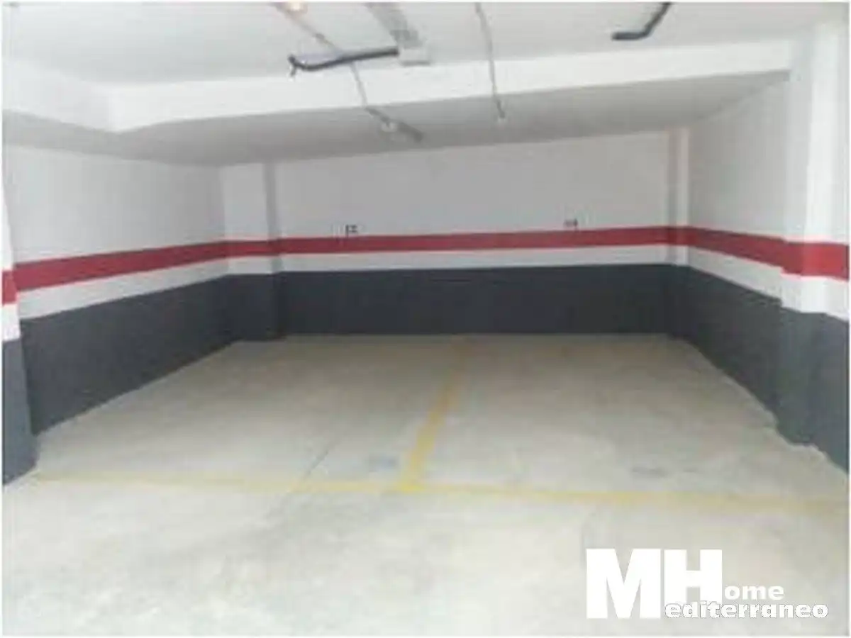 Einzelparkplatz zum Verkauf in AV FRANCISCO SANTA CRUZ 37, imagen 2