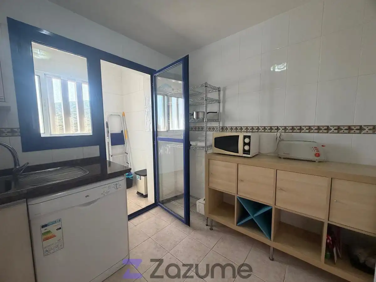 Cocina de Piso de alquiler en Manilva con Aire acondicionado, Terraza y Piscina