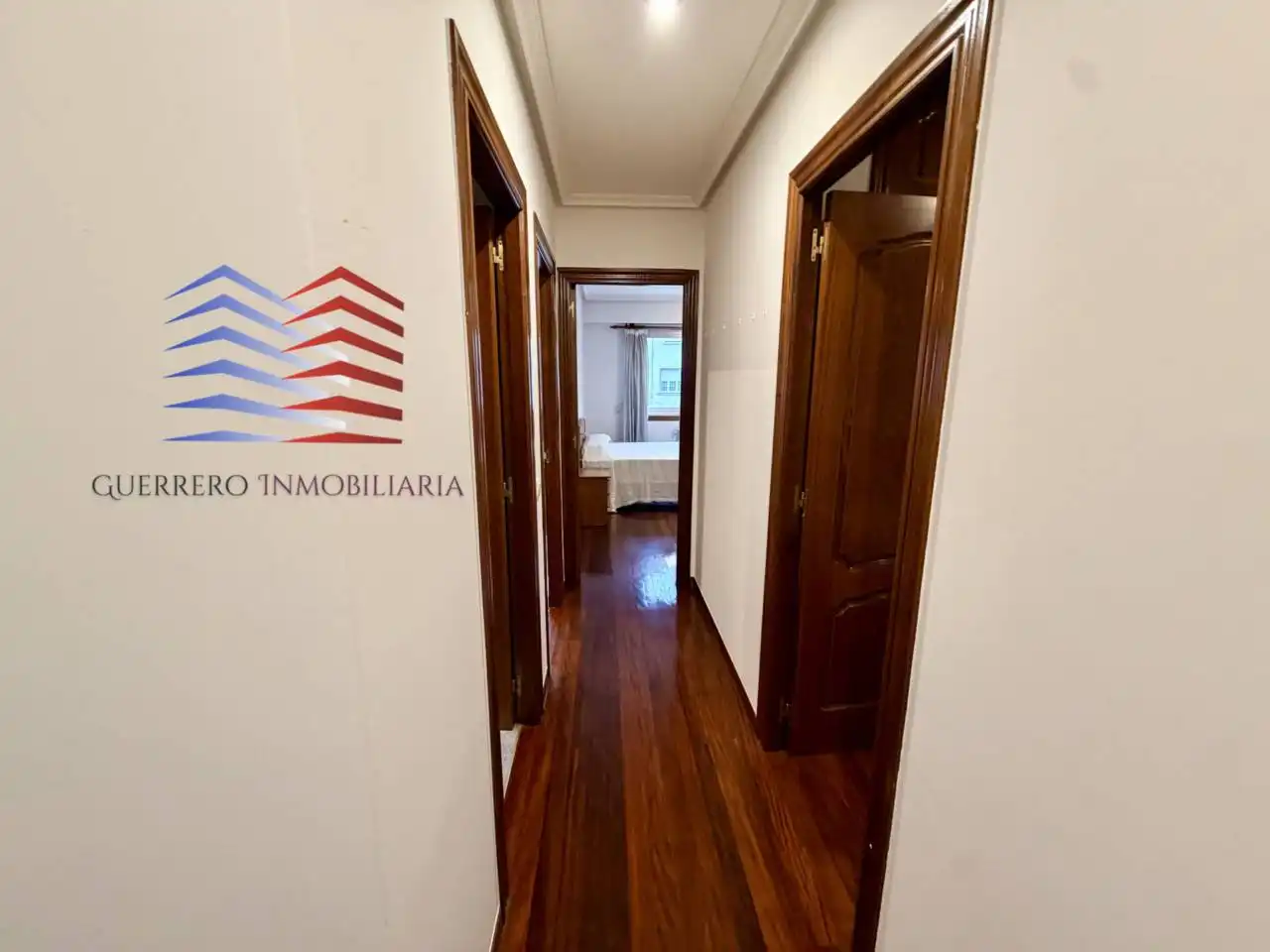 Apartamento de alquiler en Ourense Capital  con Calefacción, Parquet y Trastero