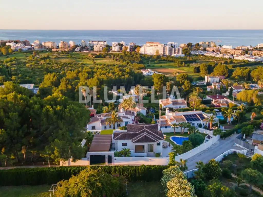 Vista exterior de Casa o chalet en venta en Jávea / Xàbia con Aire acondicionado y Calefacción