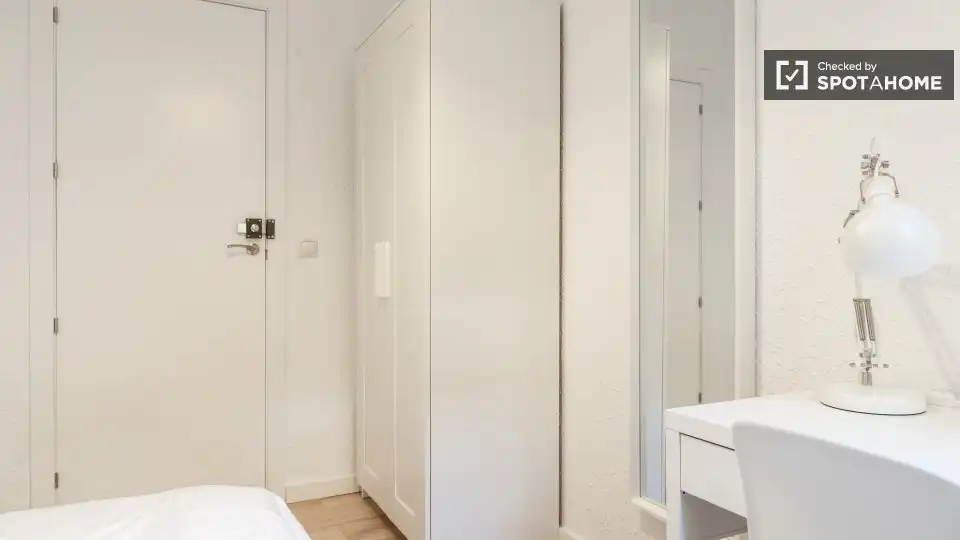 Habitación en Opañel