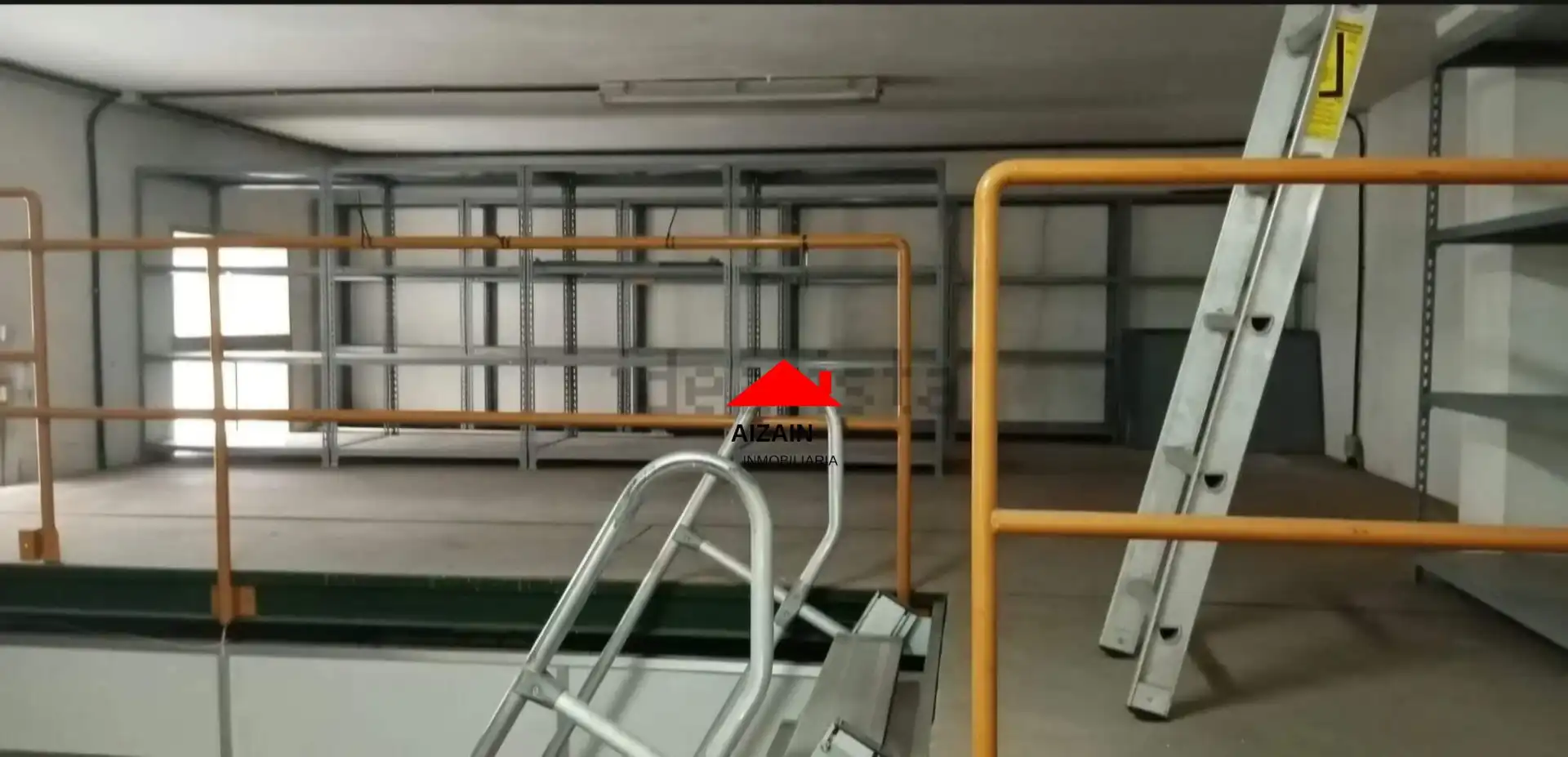 Industrial building for sale in Calle de Antonio Trueba, imagen 8
