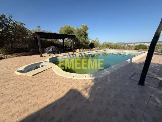 Piscina de Finca rústica en venta en Centro