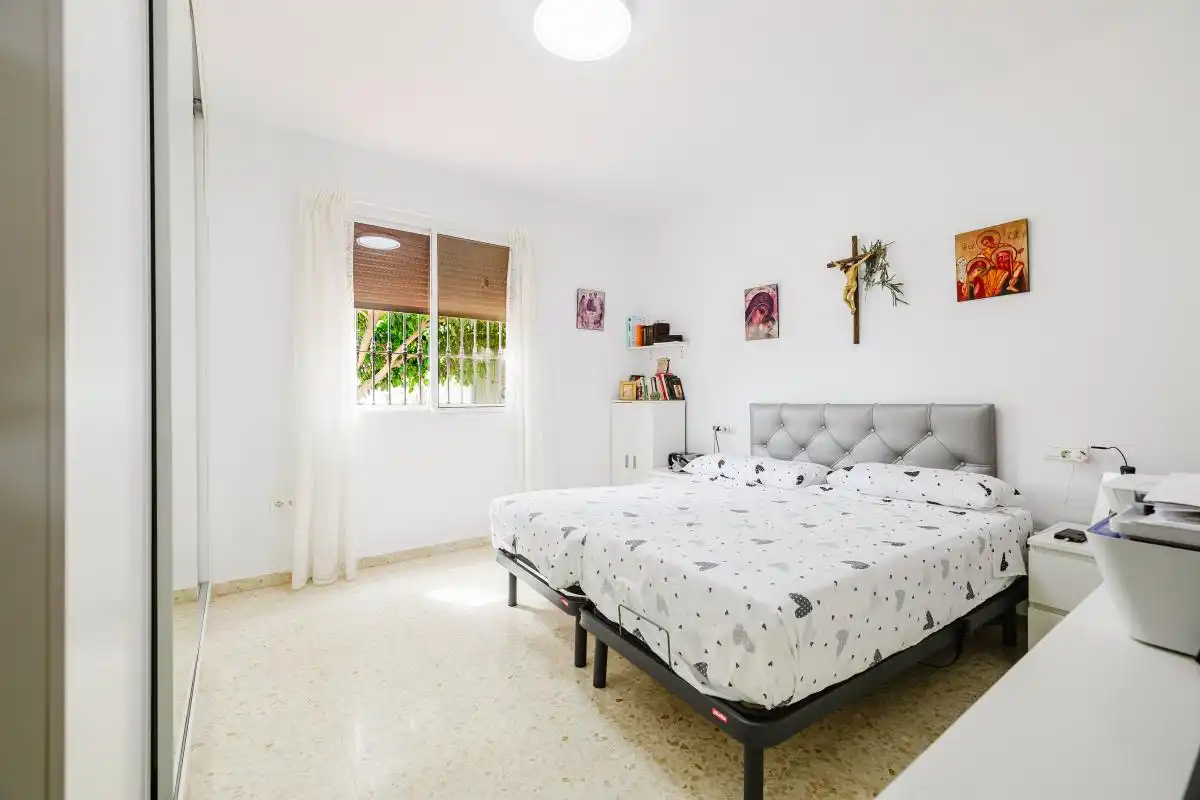 Dormitori de Casa o xalet en venda en Casabermeja amb Aire condicionat, Calefacció i Jardí privat