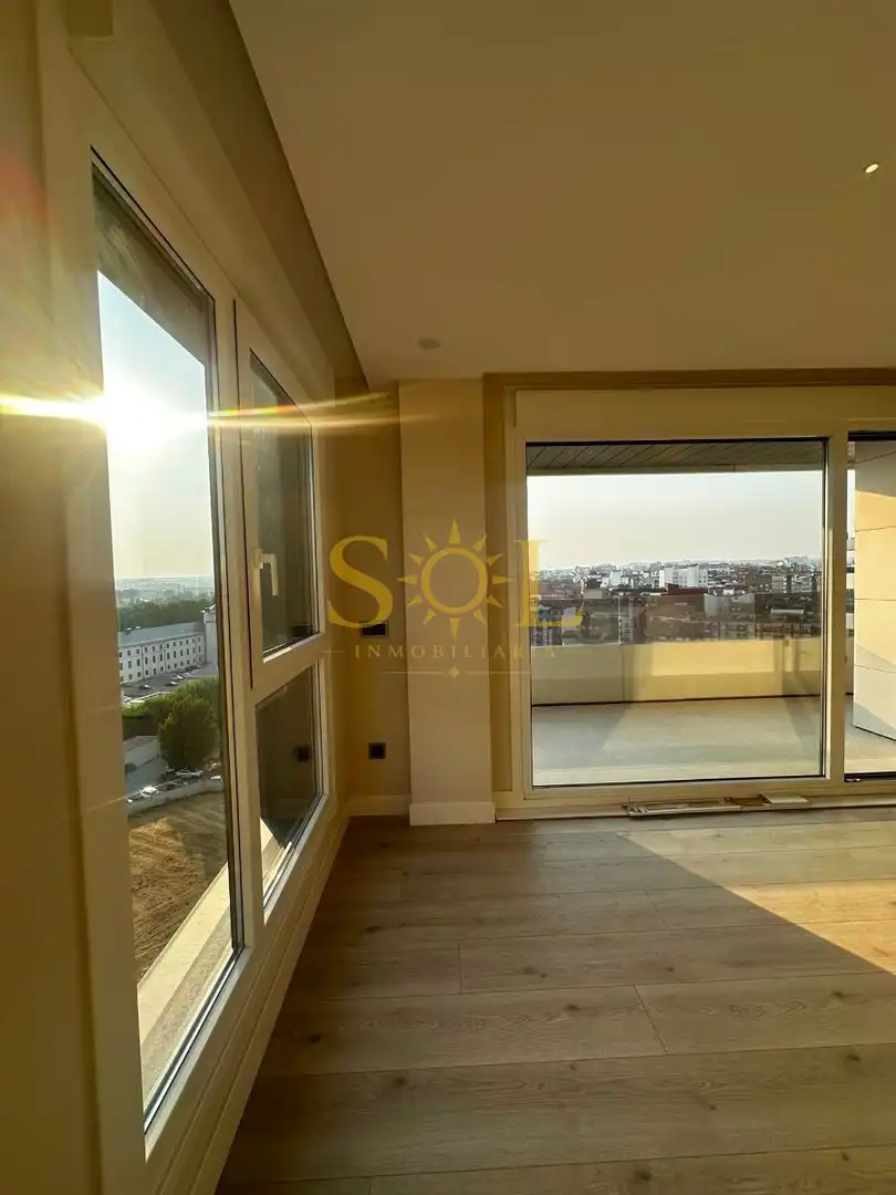 Terrasse von Wohnung zur Miete in León Capital  mit Klimaanlage, Heizung und Parkett