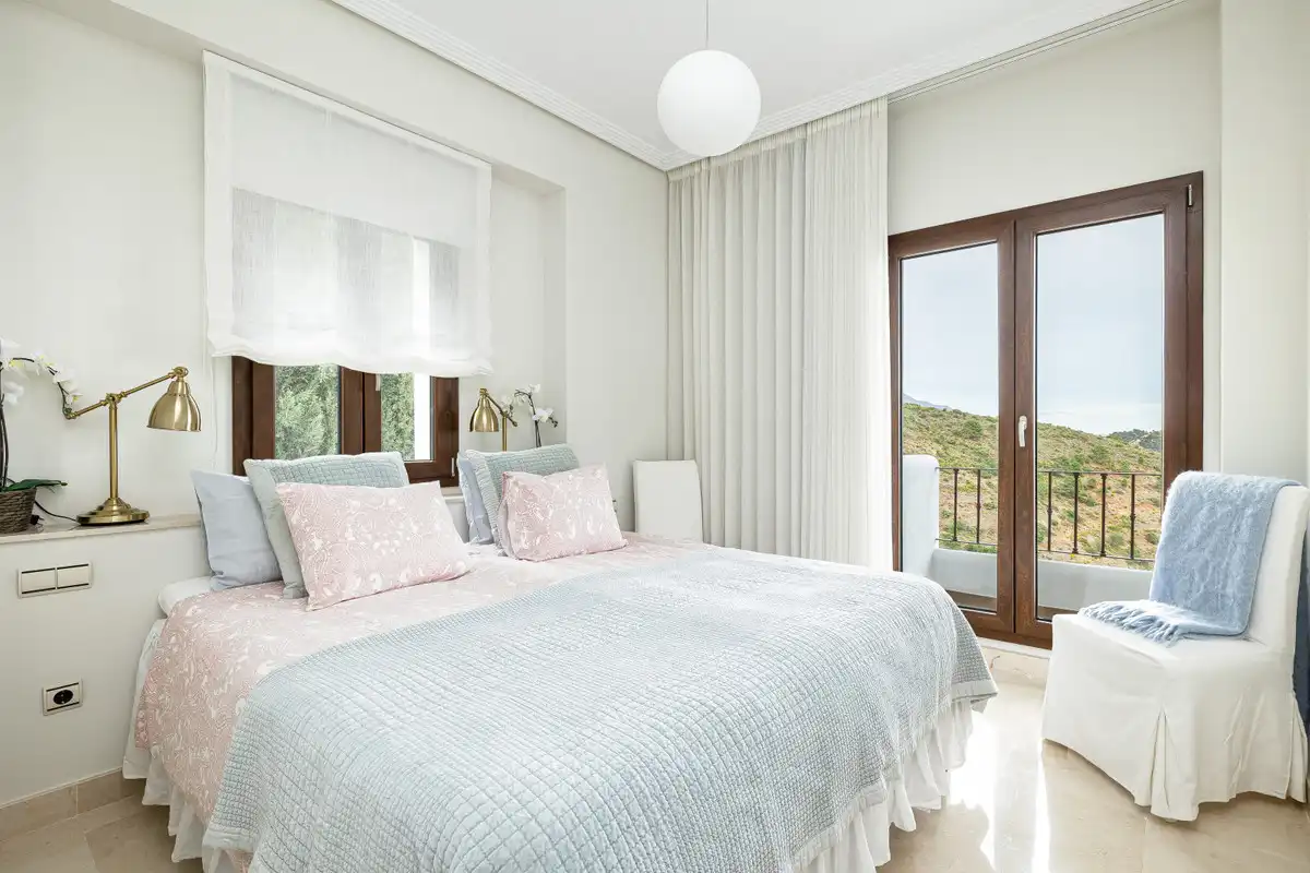 Casa con piscina en venta en Benahavís pueblo, imagen 33