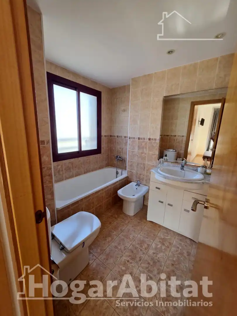Bathroom of Flat for sale in Canet d'En Berenguer  with Air Conditioner, Terrace and Storage room
