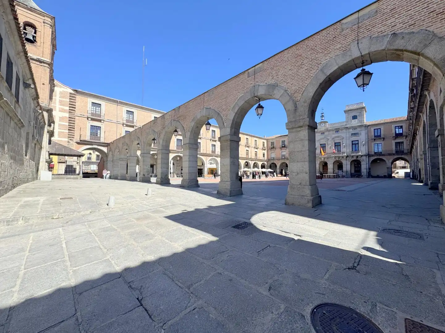 Vista exterior de Pis en venda en Ávila amb Calefacció