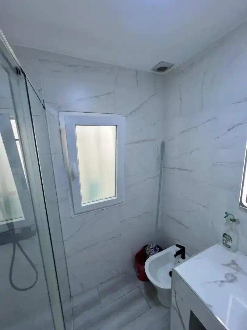 Baño de Piso en venta en Algeciras con Trastero