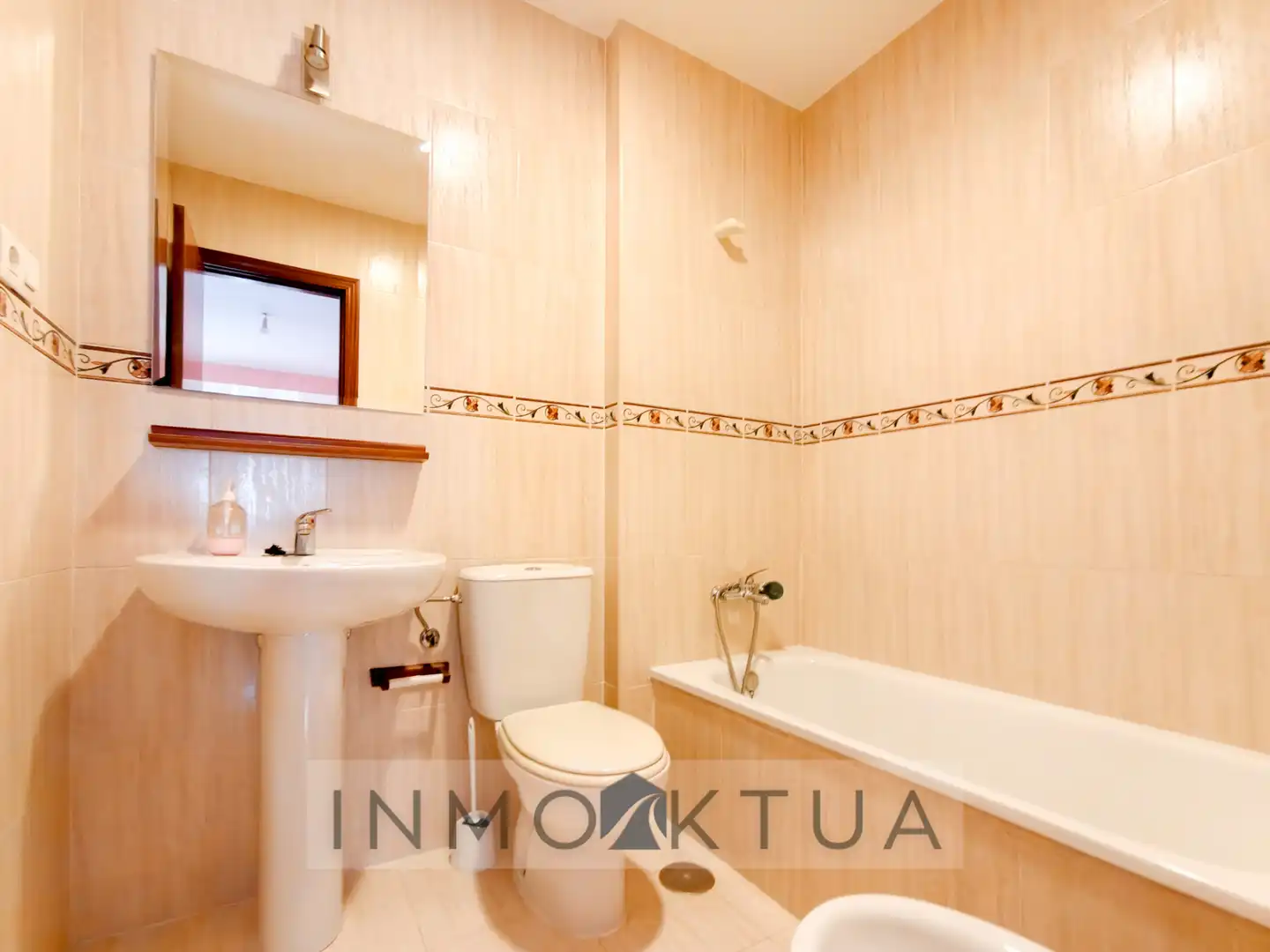 Habitación de Casa adosada en venta en Jerez de la Frontera con Aire acondicionado y Terraza