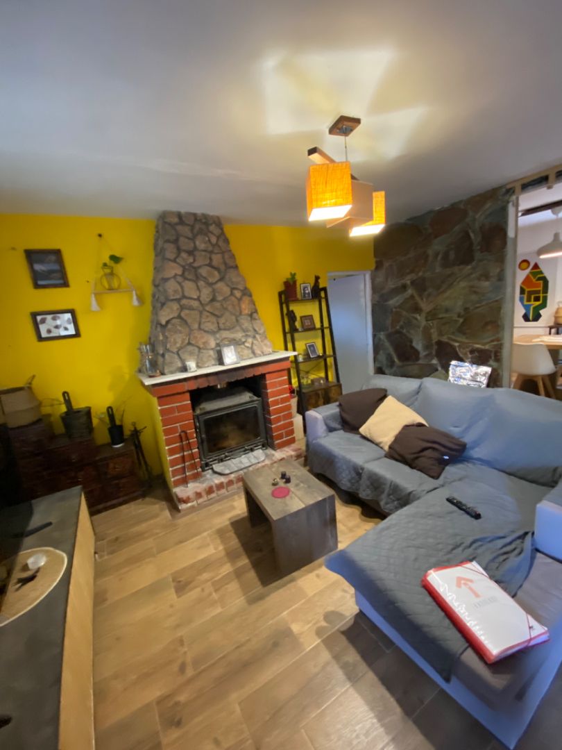 Living room of House or chalet for sale in Hontoba  with Heating, Storage room and Furnished