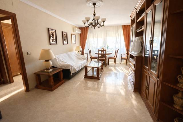 Piso en Venta en Calle de Toledo en El Perchel